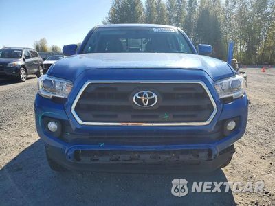 Piąte zdjęcie samochodu w środku: 2016 TOYOTA TACOMA SR5 V6 VIN:3TMCZ5AN4GM015229 - miniatura