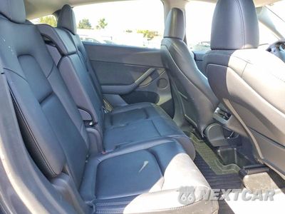 Zdjęcie 11 z 13 samochodu: 2023 TESLA MODEL Y VIN:7SAYGAEE8PF743044 - miniatura