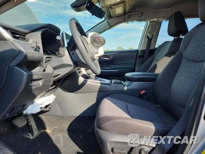 Zdjęcie 7 z 13 samochodu: 2025 TOYOTA RAV4 HYBRID XLE VIN:JTMRWRFV4SJ091011 - miniatura