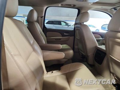 Zdjęcie 11 z 13 samochodu: 2012 CHEVROLET SUBURBAN K1500 LTZ VIN:1GNSKKE78CR276258 - miniatura