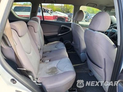 Zdjęcie 11 z 13 samochodu: 2007 TOYOTA RAV4 BASE VIN:JTMBD33V675106102 - miniatura