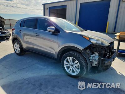 Czwarte zdjęcie samochodu z boku: 2019 KIA SPORTAGE LX VIN:KNDPM3AC8K7593209 - miniatura