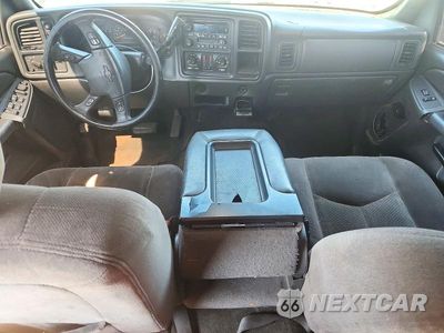 Zdjęcie 8 z 12 samochodu: 2006 CHEVROLET SILVERADO K1500 VIN:2GCEK13T661184370 - miniatura