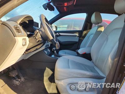 Zdjęcie 7 z 12 samochodu: 2015 AUDI Q3 PREMIUM PLUS VIN:WA1EFCFS3FR011135 - miniatura
