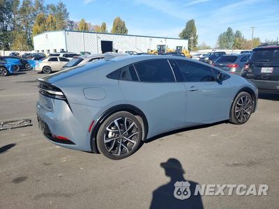 Trzecie zdjęcie samochodu z tyłu: 2024 TOYOTA PRIUS PRIME XSE VIN:JTDACACU3R3028824 - miniatura