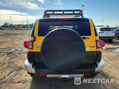 Zdjęcie 6 z 12 samochodu: 2007 TOYOTA FJ CRUISER BASE VIN:JTEBU11F970058300 - miniatura