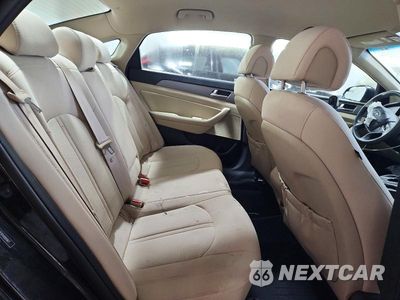 Zdjęcie 10 z 13 samochodu: 2015 HYUNDAI SONATA SE VIN:5NPE24AF1FH185567 - miniatura