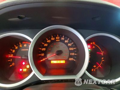 Zdjęcie 9 z 12 samochodu: 2010 TOYOTA TACOMA V6 VIN:5TEUU4EN6AZ700821 - miniatura