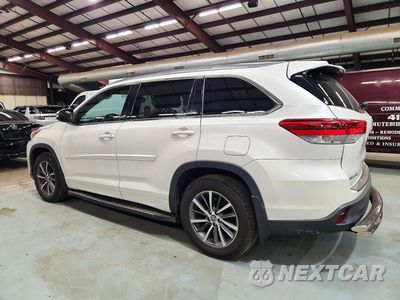Drugie zdjęcie samochodu z przodu: 2017 TOYOTA HIGHLANDER XLE VIN:5TDJZRFHXHS515169 - miniatura