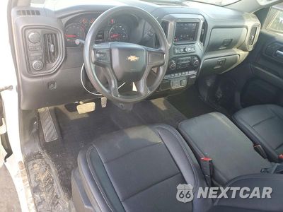 Zdjęcie 8 z 12 samochodu: 2020 CHEVROLET SILVERADO K1500 VIN:3GCNYAEH3LG246253 - miniatura