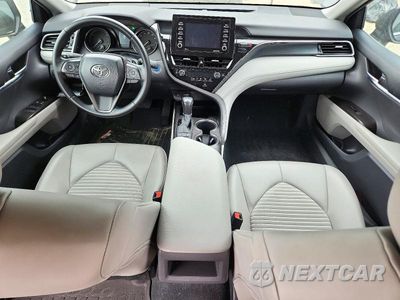 Zdjęcie 8 z 12 samochodu: 2024 TOYOTA CAMRY HYBRID SE VIN:4T1G31AKXRU629245 - miniatura