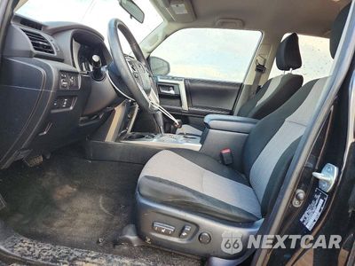 Zdjęcie 7 z 14 samochodu: 2017 TOYOTA 4RUNNER SR5 VIN:JTEZU5JR7H5157041 - miniatura