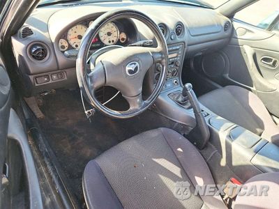 Zdjęcie 8 z 13 samochodu: 2001 MAZDA MIATA MX5 VIN:JM1NB353710207832 - miniatura