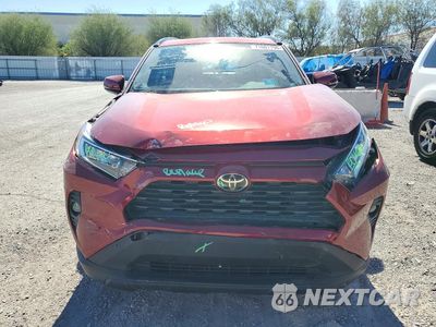 Piąte zdjęcie samochodu w środku: 2021 TOYOTA RAV4 XLE VIN:2T3W1RFV0MW128173 - miniatura