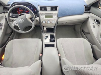 Zdjęcie 8 z 12 samochodu: 2011 TOYOTA CAMRY LE VIN:4T1BF3EK6BU770522 - miniatura
