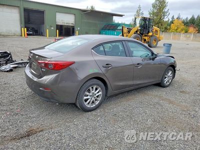Trzecie zdjęcie samochodu z tyłu: 2016 MAZDA 3 TOURING VIN:3MZBM1V78GM313486 - miniatura