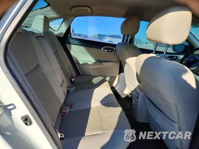 Zdjęcie 10 z 12 samochodu: 2015 NISSAN SENTRA S VIN:3N1AB7APXFY242007 - miniatura