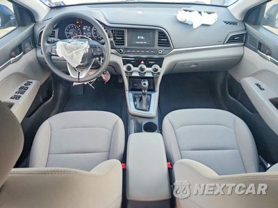 Zdjęcie 8 z 13 samochodu: 2019 HYUNDAI ELANTRA SE VIN:5NPD74LF5KH417463 - miniatura