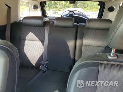 Zdjęcie 10 z 13 samochodu: 2009 TOYOTA FJ CRUISER BASE VIN:JTEBU11F69K058519 - miniatura