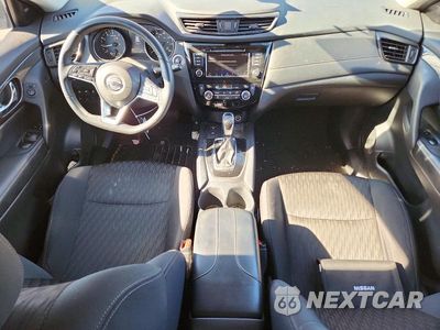 Zdjęcie 8 z 14 samochodu: 2020 NISSAN ROGUE SV VIN:5N1AT2MV2LC760216 - miniatura