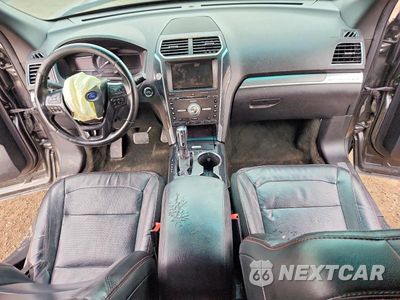 Zdjęcie 8 z 14 samochodu: 2016 FORD EXPLORER SPORT VIN:1FM5K8GT2GGC82086 - miniatura