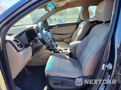 Zdjęcie 7 z 14 samochodu: 2020 HYUNDAI TUCSON SEL VIN:KM8J33AL6LU121159 - miniatura