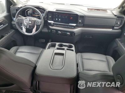 Zdjęcie 8 z 12 samochodu: 2026 GMC SIERRA K1500 SLT VIN:1GTUUDED9TZ240267 - miniatura