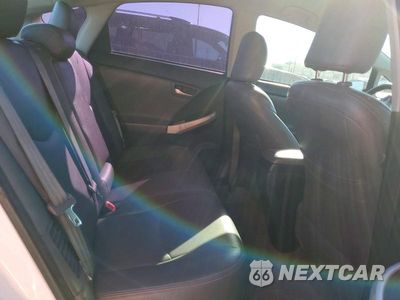 Zdjęcie 10 z 13 samochodu: 2012 TOYOTA PRIUS THREE VIN:JTDKN3DU6C5404775 - miniatura