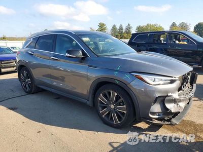 Czwarte zdjęcie samochodu z boku: 2021 INFINITI QX50 LUXE VIN:3PCAJ5BB2MF114957 - miniatura