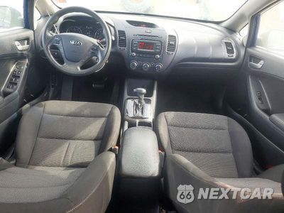 Zdjęcie 8 z 13 samochodu: 2017 KIA FORTE LX VIN:3KPFK4A75HE049737 - miniatura