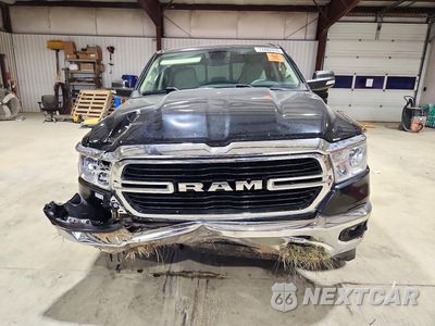 Piąte zdjęcie samochodu w środku: 2020 RAM 1500 BIG HORN/LONE STAR VIN:1C6SRFBT7LN254313 - miniatura