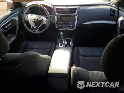 Zdjęcie 8 z 12 samochodu: 2017 NISSAN ALTIMA 2.5 SV VIN:1N4AL3AP9HC196240 - miniatura