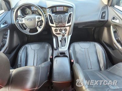 Zdjęcie 8 z 13 samochodu: 2013 FORD FOCUS SE VIN:1FADP3F27DL325939 - miniatura