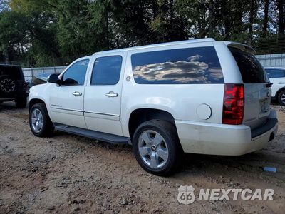 Drugie zdjęcie samochodu z przodu: 2010 CHEVROLET SUBURBAN VIN:1GNUCKE00AR283243 - miniatura