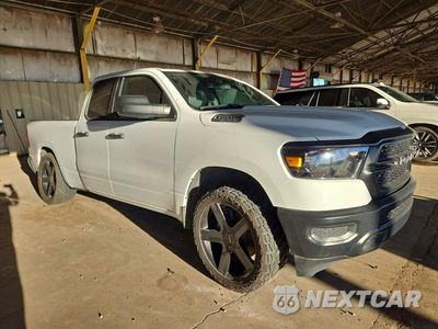 Czwarte zdjęcie samochodu z boku: 2023 RAM 1500 TRADESMAN VIN:1C6SRECG2PN670481 - miniatura
