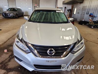 Piąte zdjęcie samochodu w środku: 2016 NISSAN ALTIMA 2.5 S VIN:1N4AL3AP9GC280573 - miniatura