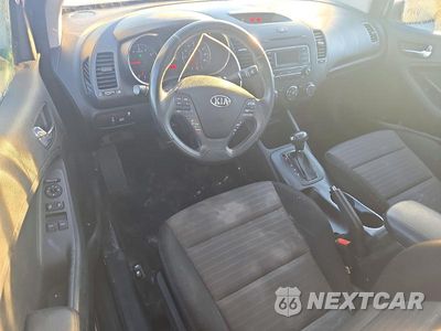Zdjęcie 8 z 12 samochodu: 2015 KIA FORTE EX VIN:KNAFX6A87F5350618 - miniatura