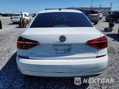 Zdjęcie 6 z 12 samochodu: 2019 VOLKSWAGEN PASSAT WOLFSBURG VIN:1VWLA7A37KC005707 - miniatura