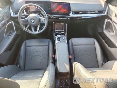 Zdjęcie 8 z 12 samochodu: 2023 BMW X1 XDRIVE28I VIN:WBX73EF08P5W53315 - miniatura
