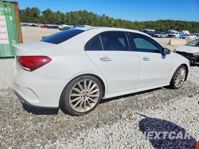 Trzecie zdjęcie samochodu z tyłu: 2021 MERCEDES-BENZ A 220 VIN:W1K3G4EB3MJ271215 - miniatura