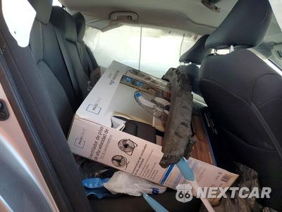 Zdjęcie 10 z 12 samochodu: 2020 TOYOTA CAMRY LE VIN:4T1C11AK6LU880677 - miniatura