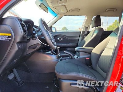 Zdjęcie 7 z 13 samochodu: 2019 KIA SOUL BASE VIN:KNDJN2A29K7686180 - miniatura