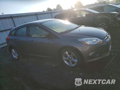Czwarte zdjęcie samochodu z boku: 2013 FORD FOCUS SE VIN:1FADP3K25DL142612 - miniatura