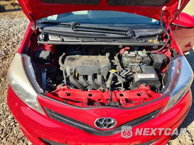 Zdjęcie 11 z 13 samochodu: 2014 TOYOTA YARIS 5-DOOR LE VIN:JTDKTUD30ED576456 - miniatura