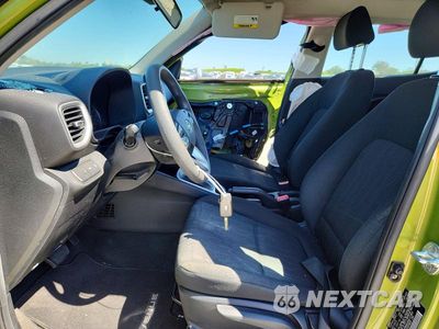 Zdjęcie 7 z 12 samochodu: 2022 HYUNDAI VENUE SE VIN:KMHRB8A35NU147855 - miniatura