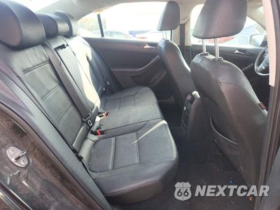 Zdjęcie 10 z 12 samochodu: 2011 VOLKSWAGEN JETTA SE VIN:3VWDX7AJ5BM342442 - miniatura