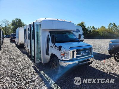 2017 FORD ECONOLINE E350 SUPER DUTY CUTAWAY VAN 1FDEE3FS6HDC58606 - główne zdjęcie licytacji z USA - miniatura