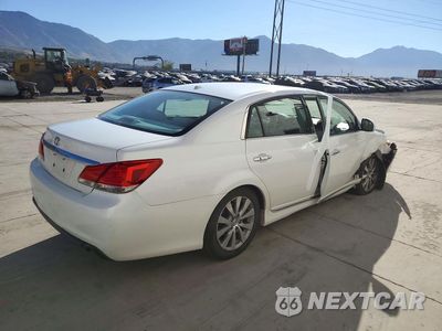 Trzecie zdjęcie samochodu z tyłu: 2011 TOYOTA AVALON BASE VIN:4T1BK3DB1BU379016 - miniatura
