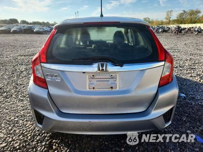 Zdjęcie 6 z 12 samochodu: 2017 HONDA FIT EX VIN:JHMGK5H84HS008634 - miniatura