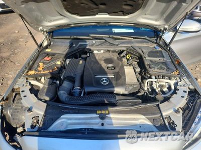 Zdjęcie 11 z 13 samochodu: 2015 MERCEDES-BENZ C 300 4MATIC VIN:55SWF4KB4FU036250 - miniatura